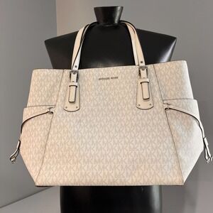 Michael Kors Voeyager Large EW Tote White Shoulder Bag Laptop MK Logo Pockets